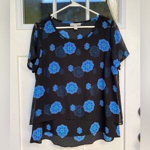 EUC DANA BUCHMAN Black & Blue Mandala Top with Sheer Cover Short Sleeve PL